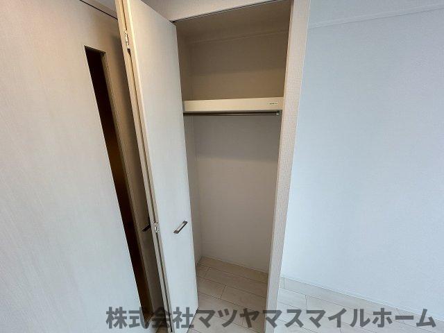 近鉄けいはんな線 荒本駅 徒歩10分 12階建 築1年の内装写真