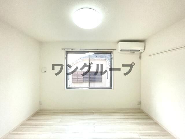 クラヴィエ上町の居間写真