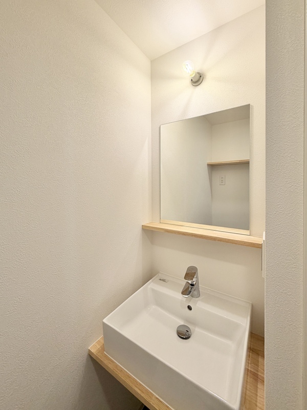 trias010の内装写真