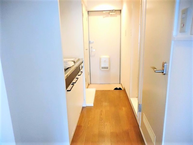 エスカレントIIIの内装写真
