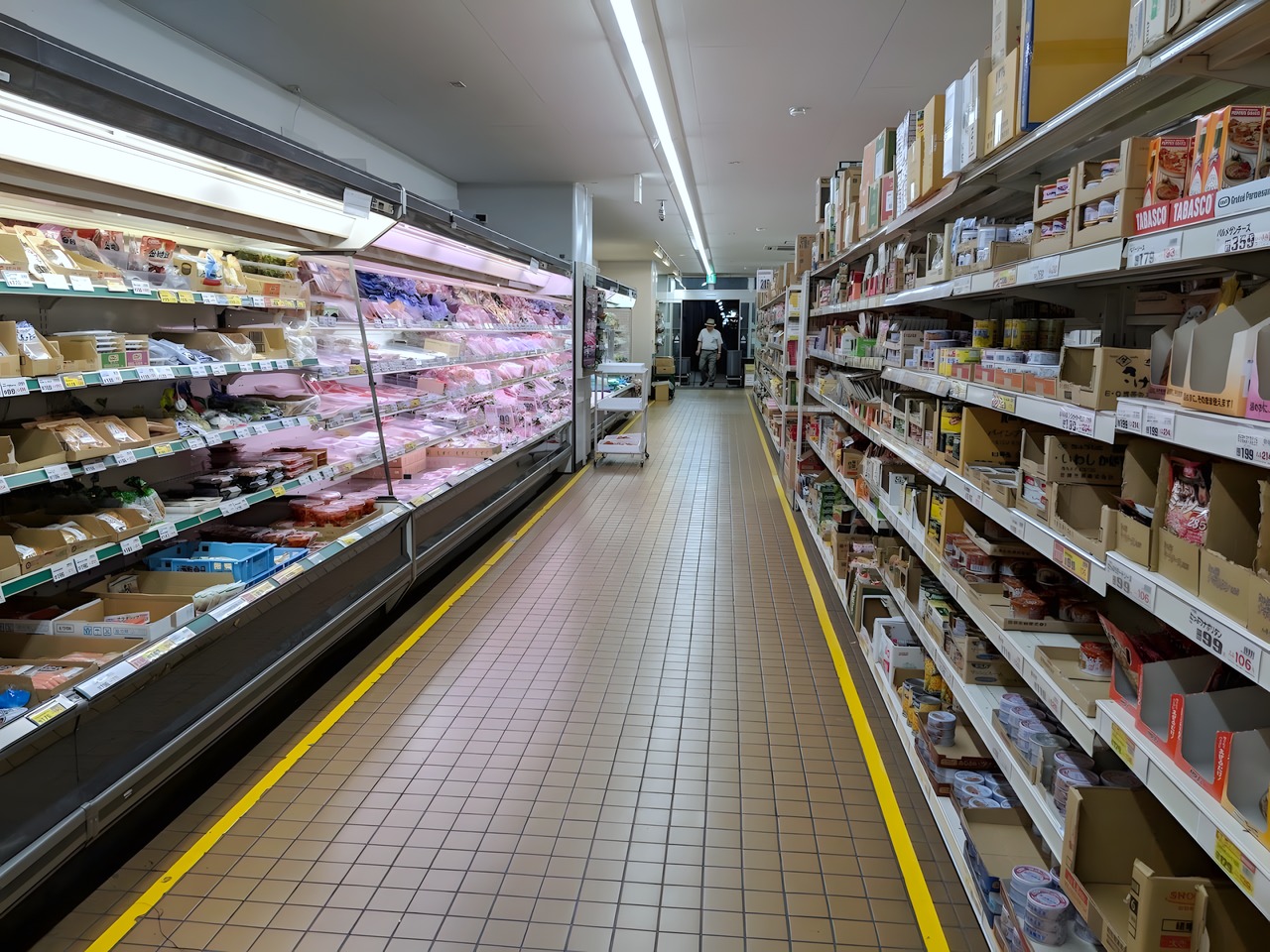 スーパー　ビッグ・エー 杉並阿佐谷南店（スーパー）まで100m