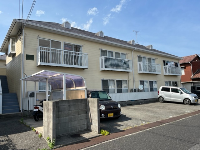 エステートピア新町Ｂの建物外観