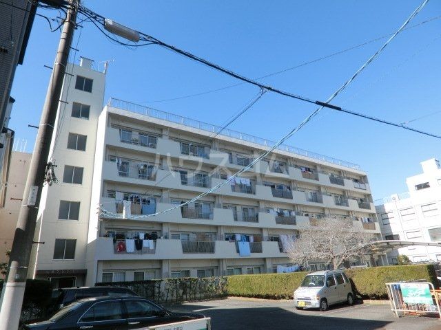 小島マンションの建物外観