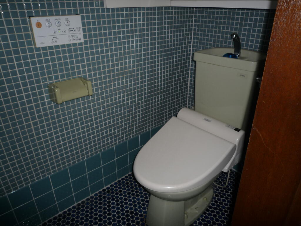 大島ビルのトイレ写真
