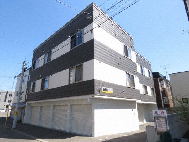 北海道札幌市豊平区平岸一条１５（アパート）の賃貸物件の外観