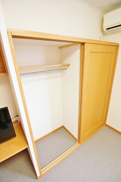 収納　クローゼット