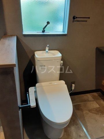 【清須市新清洲のアパートのトイレ】