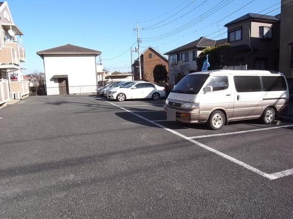 【ニートネス花通の駐車場】