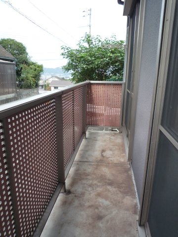 バルコニー　テラス