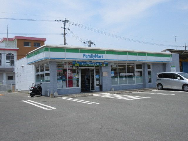 【大牟田市姫島町のアパートのコンビニ】