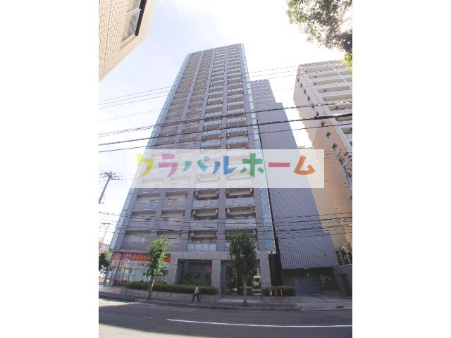 【大阪市淀川区宮原のマンションの建物外観】