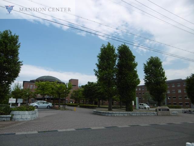 【新潟市東区新松崎のアパートの図書館】