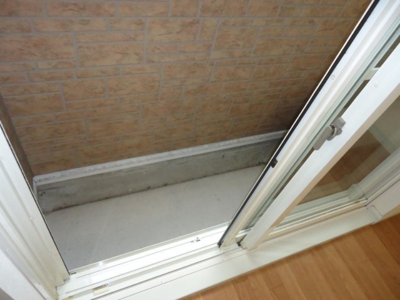 バルコニー　図面と現状に相違がある場合には現状を優先