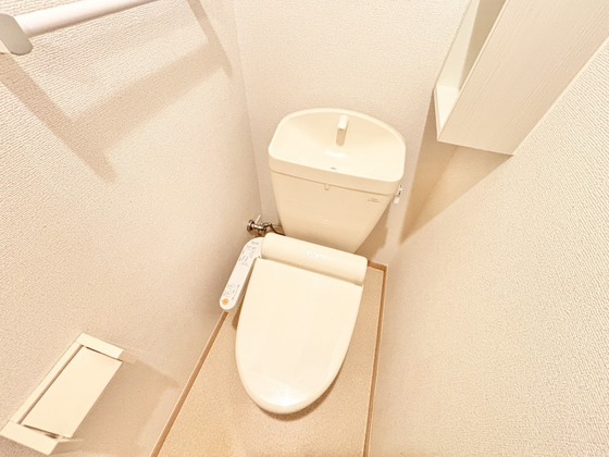 トイレ　シャワー付きトイレ