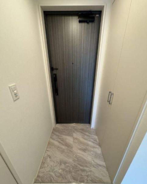 玄関　※別部屋参照