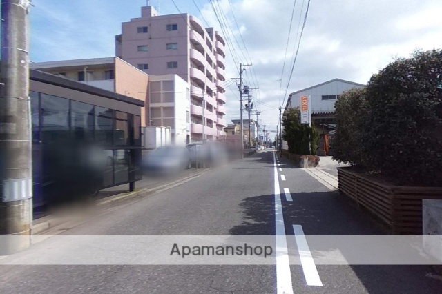 その他　前面道路（その他）まで0m