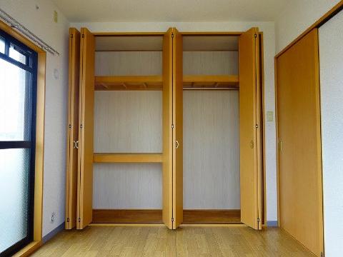 　収納　洋室収納