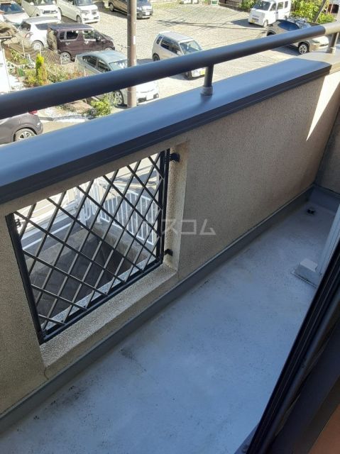 横浜市港北区小机町戸建の内装写真