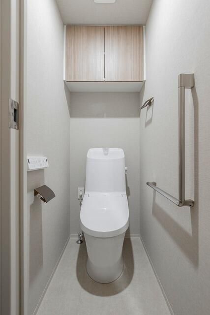 トイレ　落ち着いたトイレです