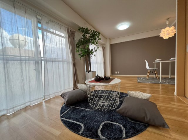 居室・リビング　詳細は、RISUMO江坂本店までお問合せください♪