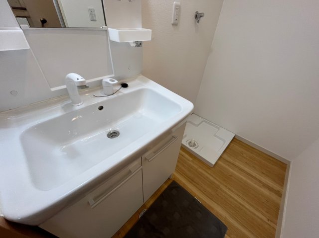 洗面設備　詳細は、RISUMO江坂本店までお問合せください♪