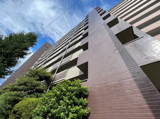 建物外観　詳細は、RISUMO江坂本店までお問合せください♪