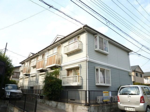 建物外観　★自然豊かで静かな立地★