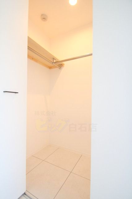 収納　ウォークインクローゼット完備です♪