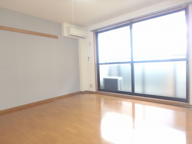 居室・リビング　７帖の洋室！（イメージ）