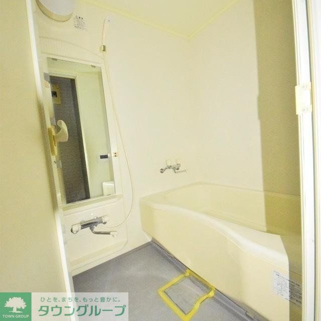 バス・シャワールーム　バス
