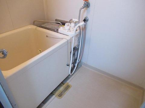 バス・シャワールーム　バス