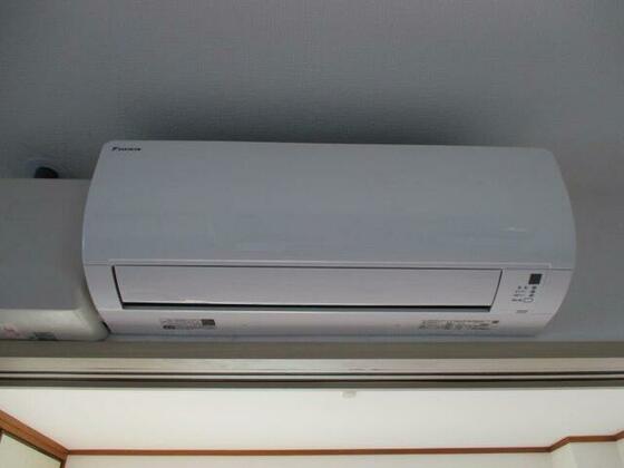 その他設備　快適なエアコン１基付