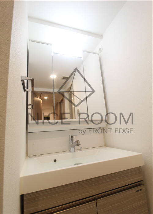 洗面設備　ミラージュパレス谷町ブライト　洗面台　別部屋参考