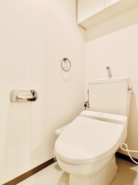 トイレ　清潔感のあるトイレです