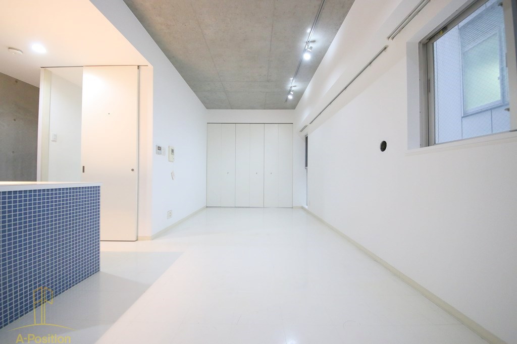 居室・リビング　ルクレ堺筋本町レジデンス