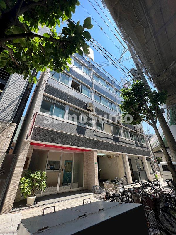 建物外観　落ち着いた雰囲気の外観です