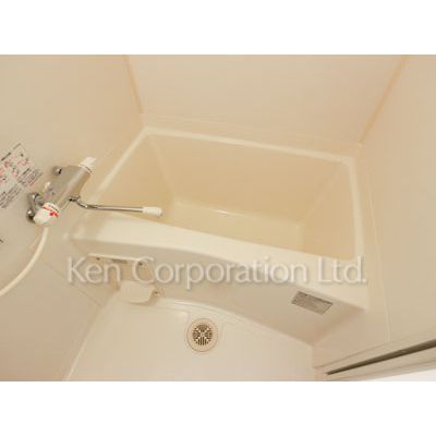 バス・シャワールーム　同タイプ13階のお部屋を撮影。仕様が異なることがあります。