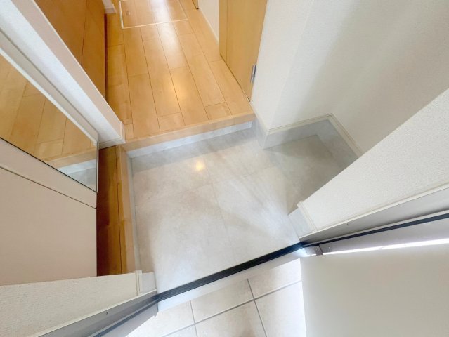 玄関　素敵な玄関は毎朝あなたを元気に送りだしてくれますよ。