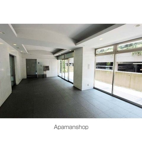 ロビー　ロビー