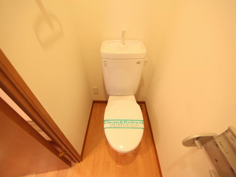 トイレ　洋式トイレ（温水洗浄便座設置可）