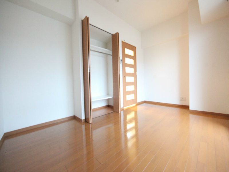 その他部屋・スペース　洋室7.1帖　クローゼット付（収納充実してます）