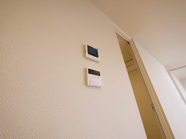 セキュリティ　モニター付きインターホンです