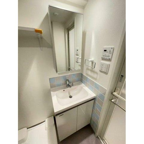 洗面設備　人気の独立洗面台♪