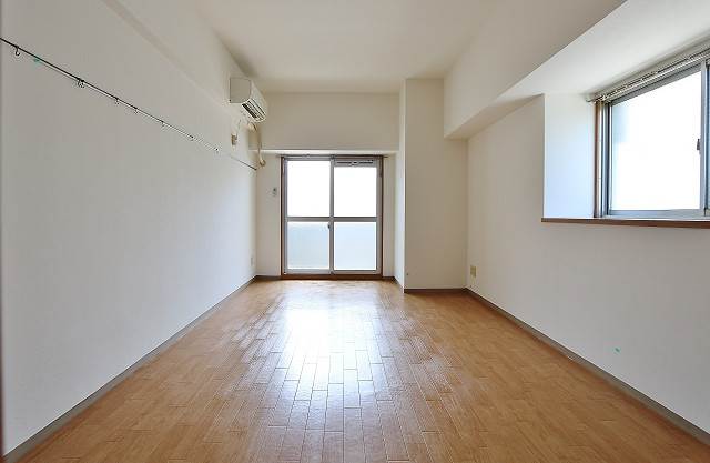 居室・リビング　広々なお部屋を独り占め