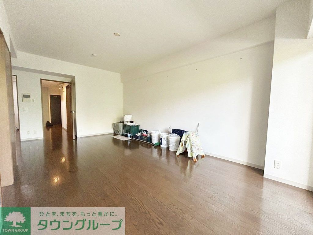 居室・リビング　※別号室参考写真