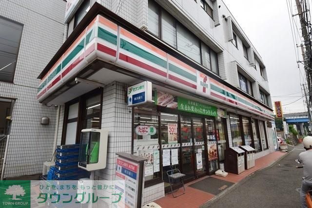 コンビニ　セブンイレブン南本宿店（コンビニ）まで166m