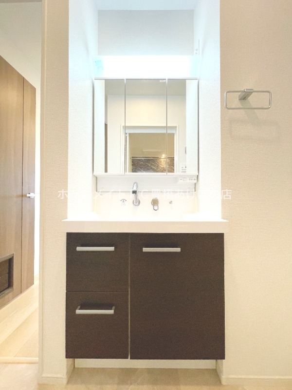 洗面設備　同型完成モデル