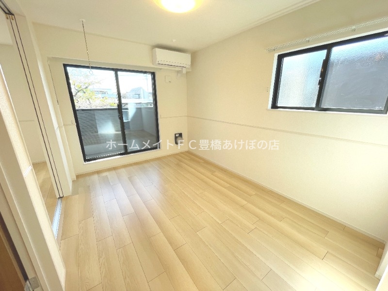 居室・リビング　同型完成モデル