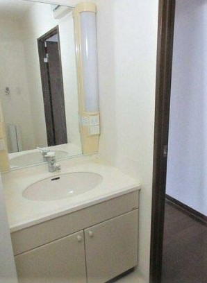 洗面設備　※こちらの写真は他部屋になり参考写真です