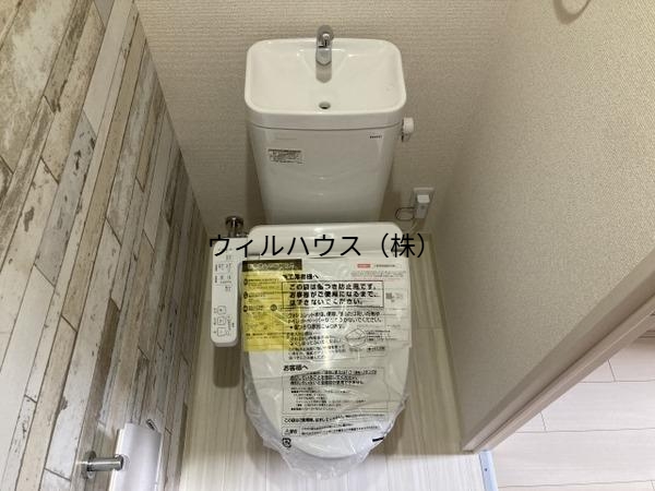 トイレ　ウォシュレット付きです！